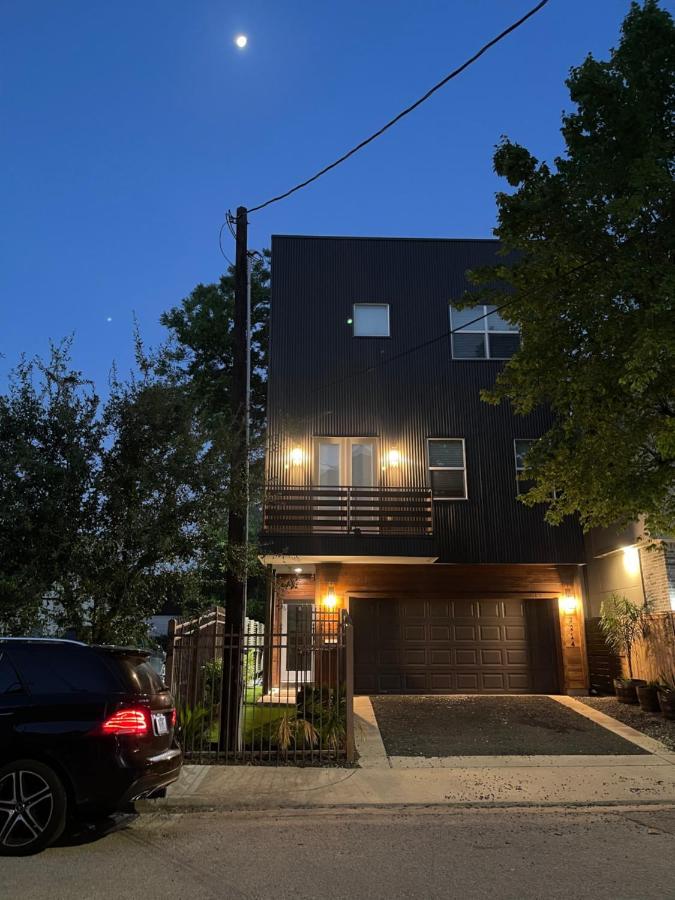 N-E-G Skai Midtown Of Houston Villa Ngoại thất bức ảnh