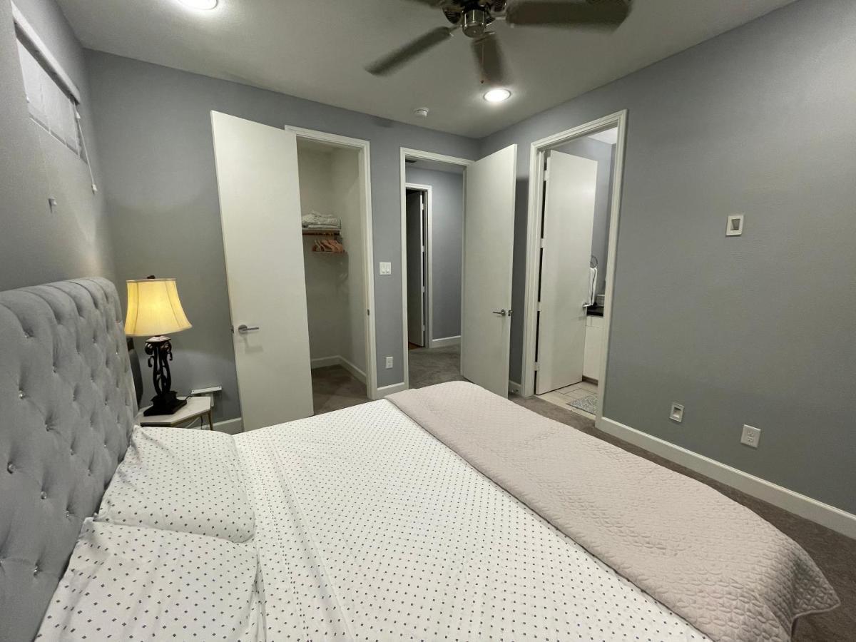N-E-G Skai Midtown Of Houston Villa Ngoại thất bức ảnh