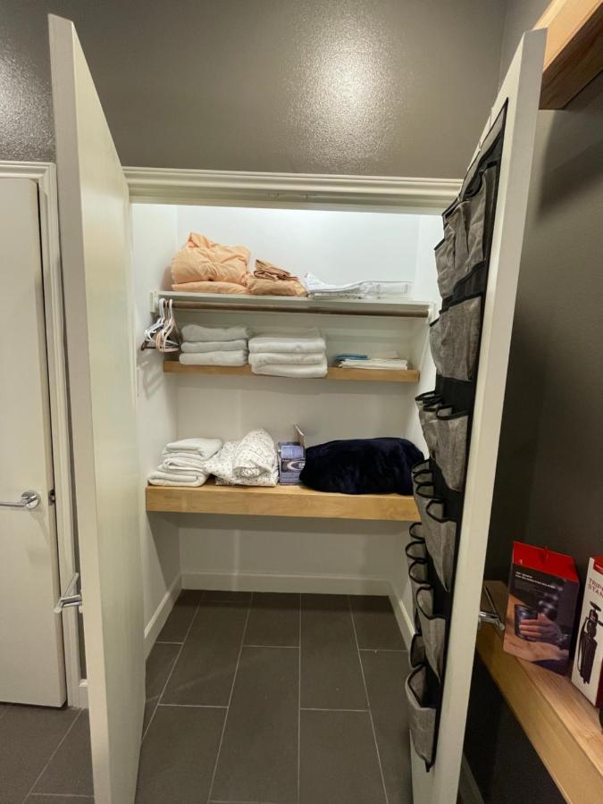 N-E-G Skai Midtown Of Houston Villa Ngoại thất bức ảnh
