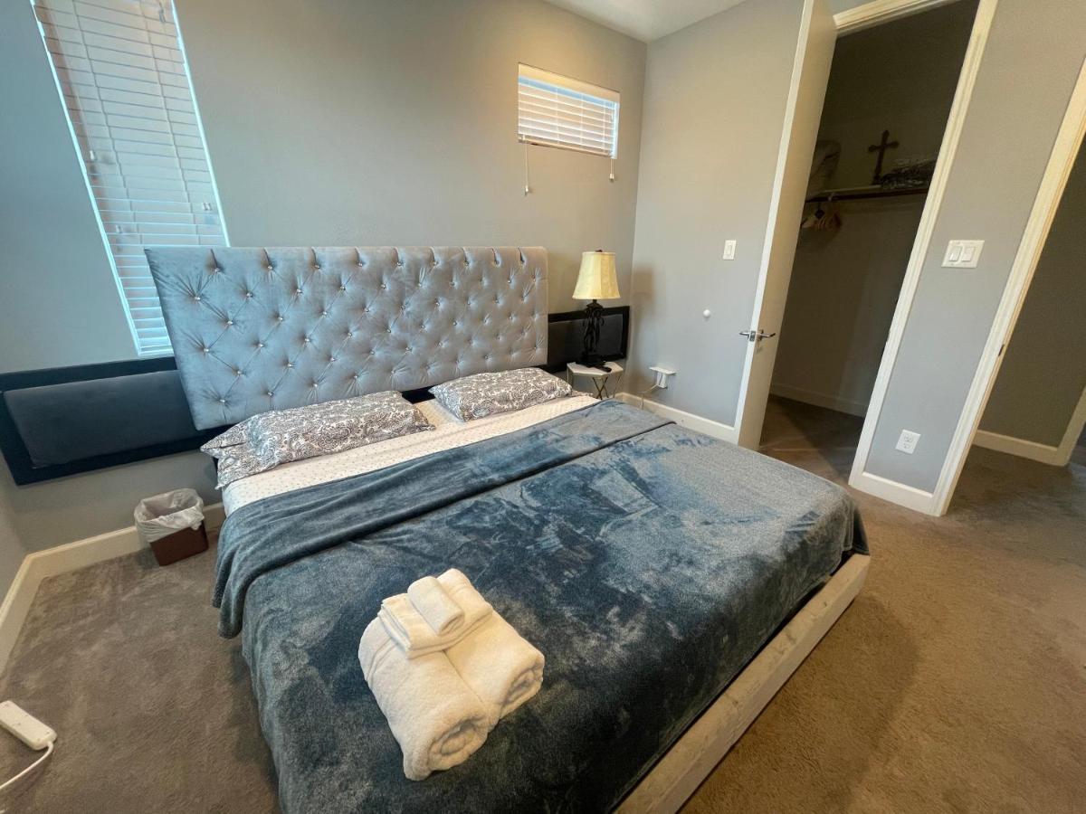 N-E-G Skai Midtown Of Houston Villa Ngoại thất bức ảnh