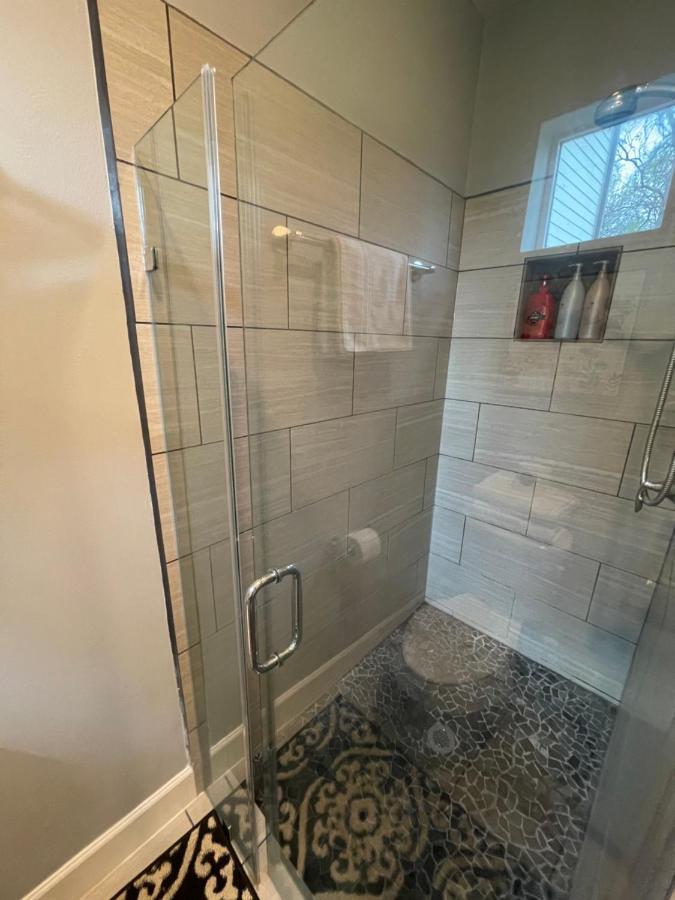 N-E-G Skai Midtown Of Houston Villa Ngoại thất bức ảnh