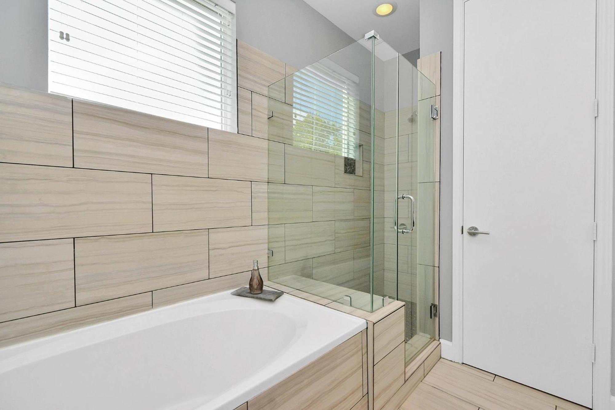 N-E-G Skai Midtown Of Houston Villa Ngoại thất bức ảnh