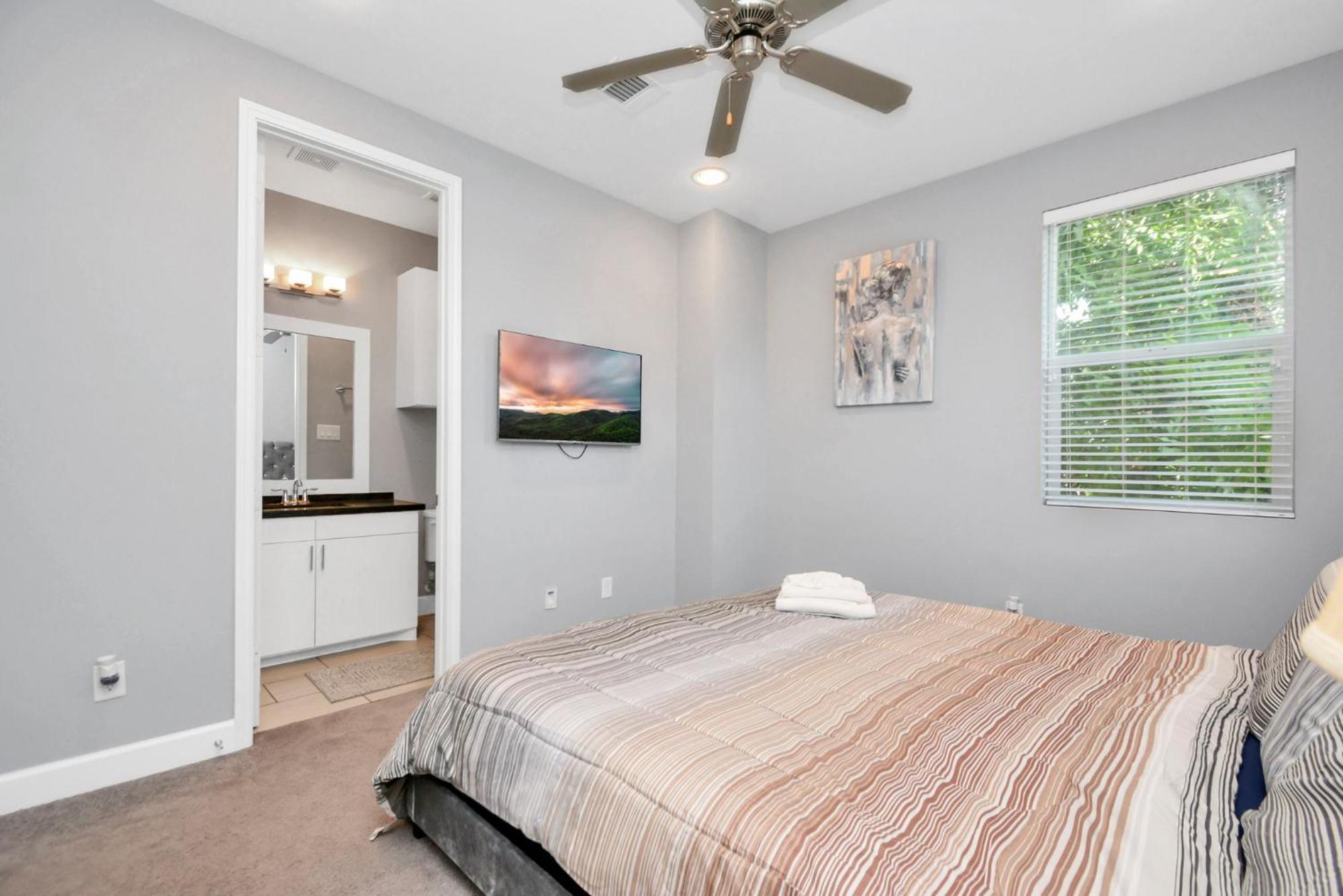 N-E-G Skai Midtown Of Houston Villa Ngoại thất bức ảnh