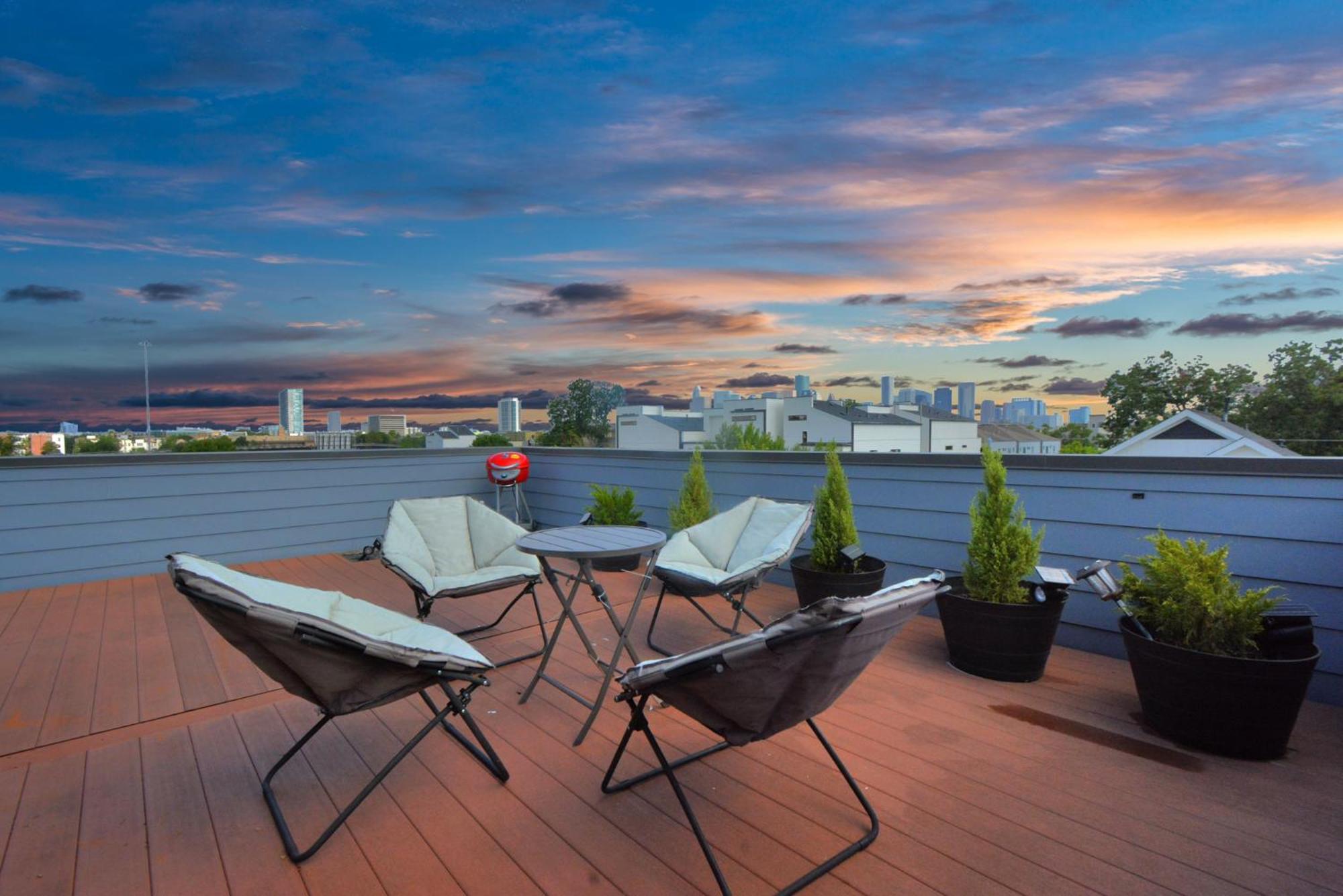 N-E-G Skai Midtown Of Houston Villa Ngoại thất bức ảnh